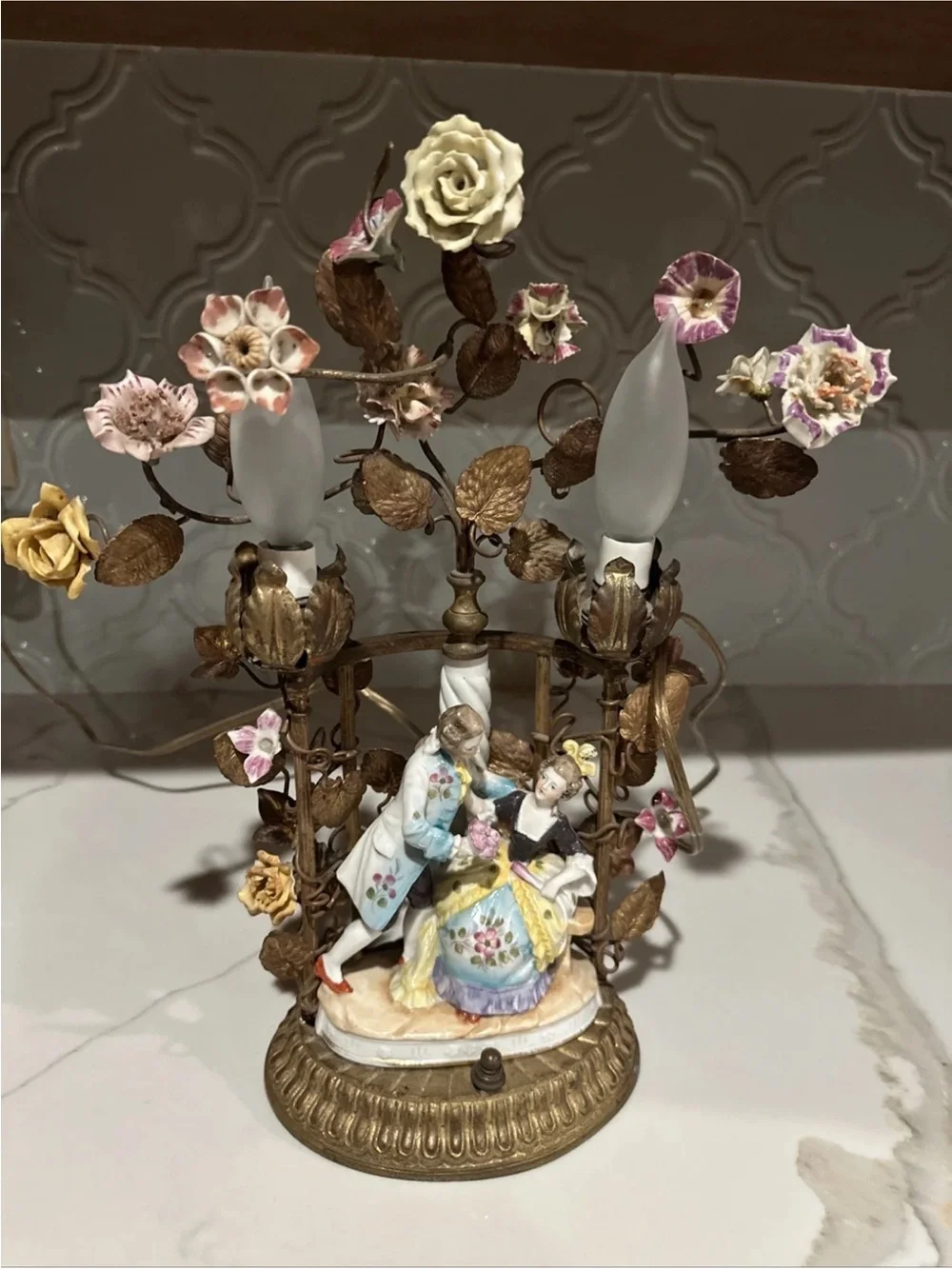 vintage porcelain sculptural lamp - Collection Master Piece